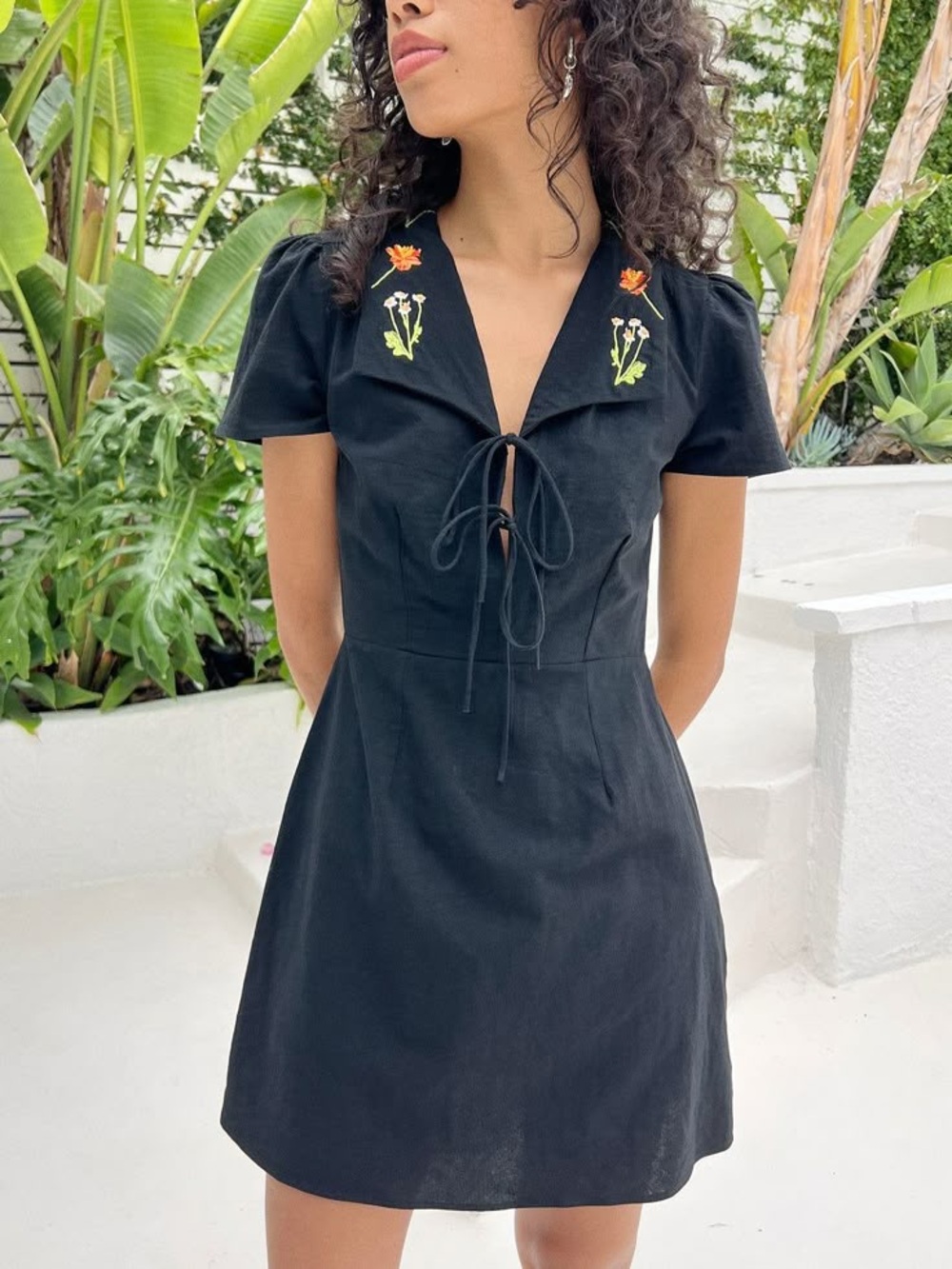 Lisa Says Gah Alexa Shirtdress in Flower Bouquet Black | L